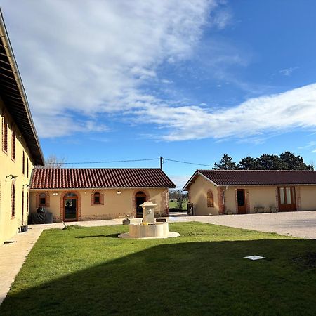 Le Domaine Du Pin Bed & Breakfast Chatillon sur Chalaronne Bagian luar foto