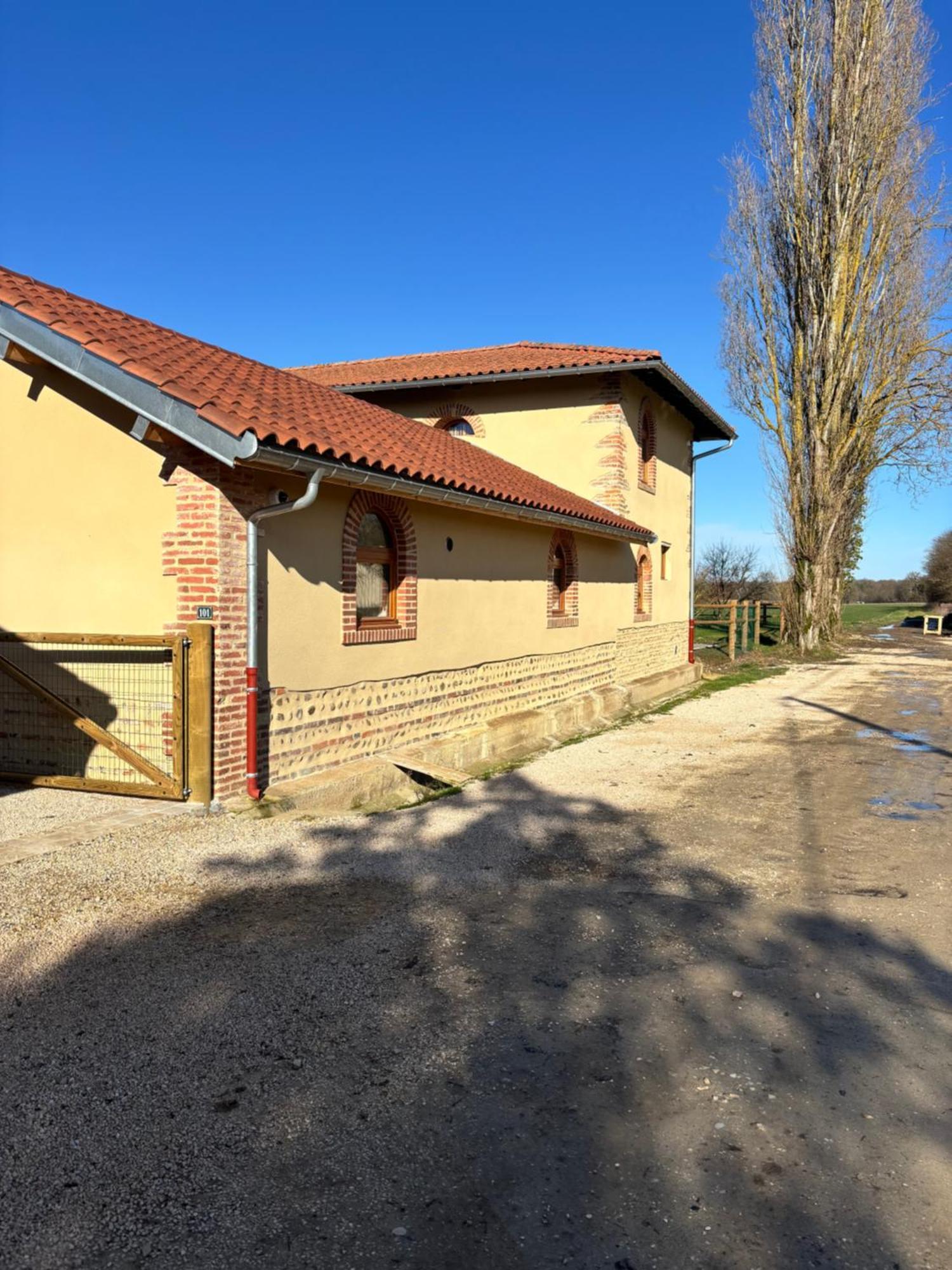 Le Domaine Du Pin Bed & Breakfast Chatillon sur Chalaronne Bagian luar foto